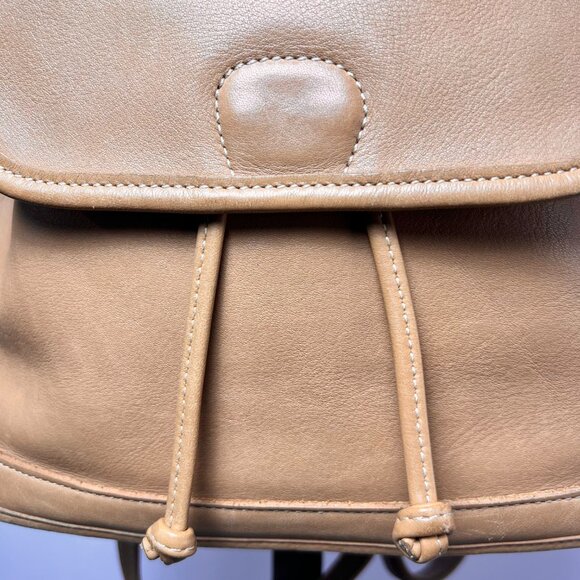 Vintage COACH 9315 Drawstring Daypack Backpack in Natural Tan Saddle - Picture 6 of 8
